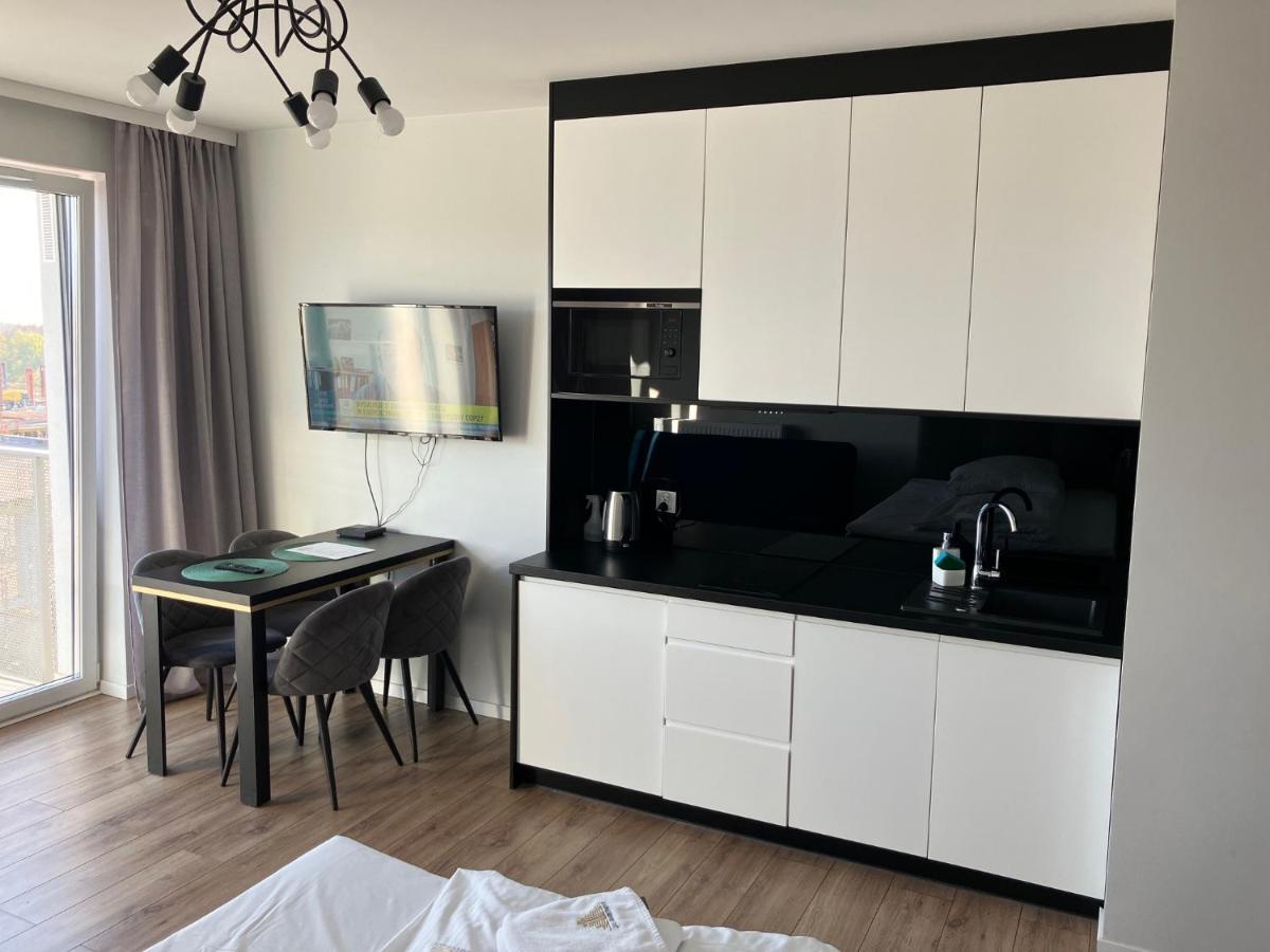 Jab Apartament Przy Klinice Business & Family ชเตชชิน ภายนอก รูปภาพ
